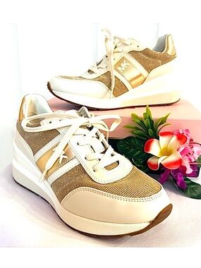 MICHAEL KORS ~ Gold and Cream Cruelty Free Women's Platform Sneakers size 8